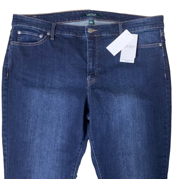 Lauren Ralph Lauren's NWT Straight Curvy Super Stretch Jeans Distressed 18x30 - Picture 4 of 14